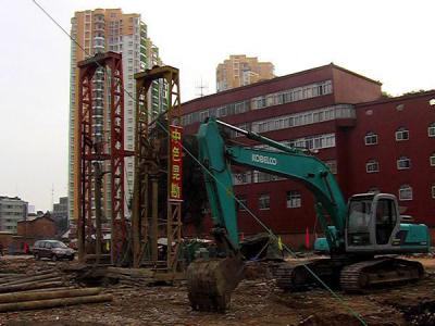 雲南昆鋼科技大廈修補工程