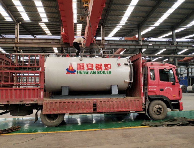 燃油燃氣(qì)鍋爐發貨現場 燃油燃氣鍋爐發貨現場